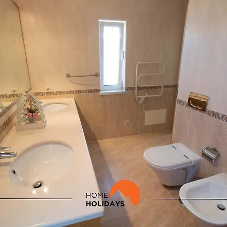 #102 V5 Clube By Holidays Holiday home