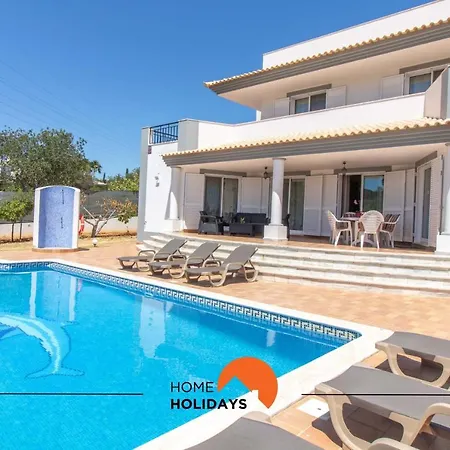#102 V5 Clube By Holidays *