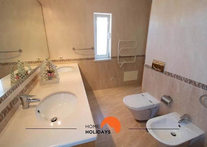 #102 V5 Clube By Holidays Holiday home
