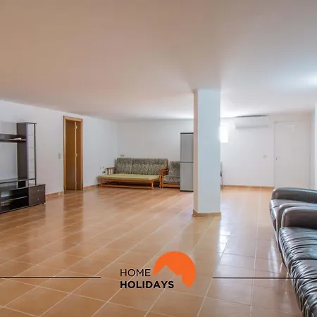 #102 V5 Clube By Holidays