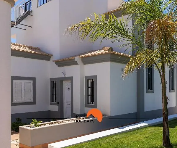 #102 V5 Clube By Holidays Ferienhaus